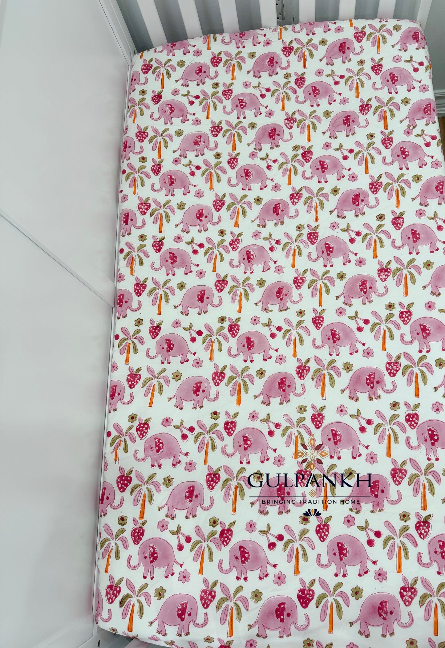 Hand Block Printed Crib Sheet Fitted - Blush Safari Dreams | Gulpankh Canada