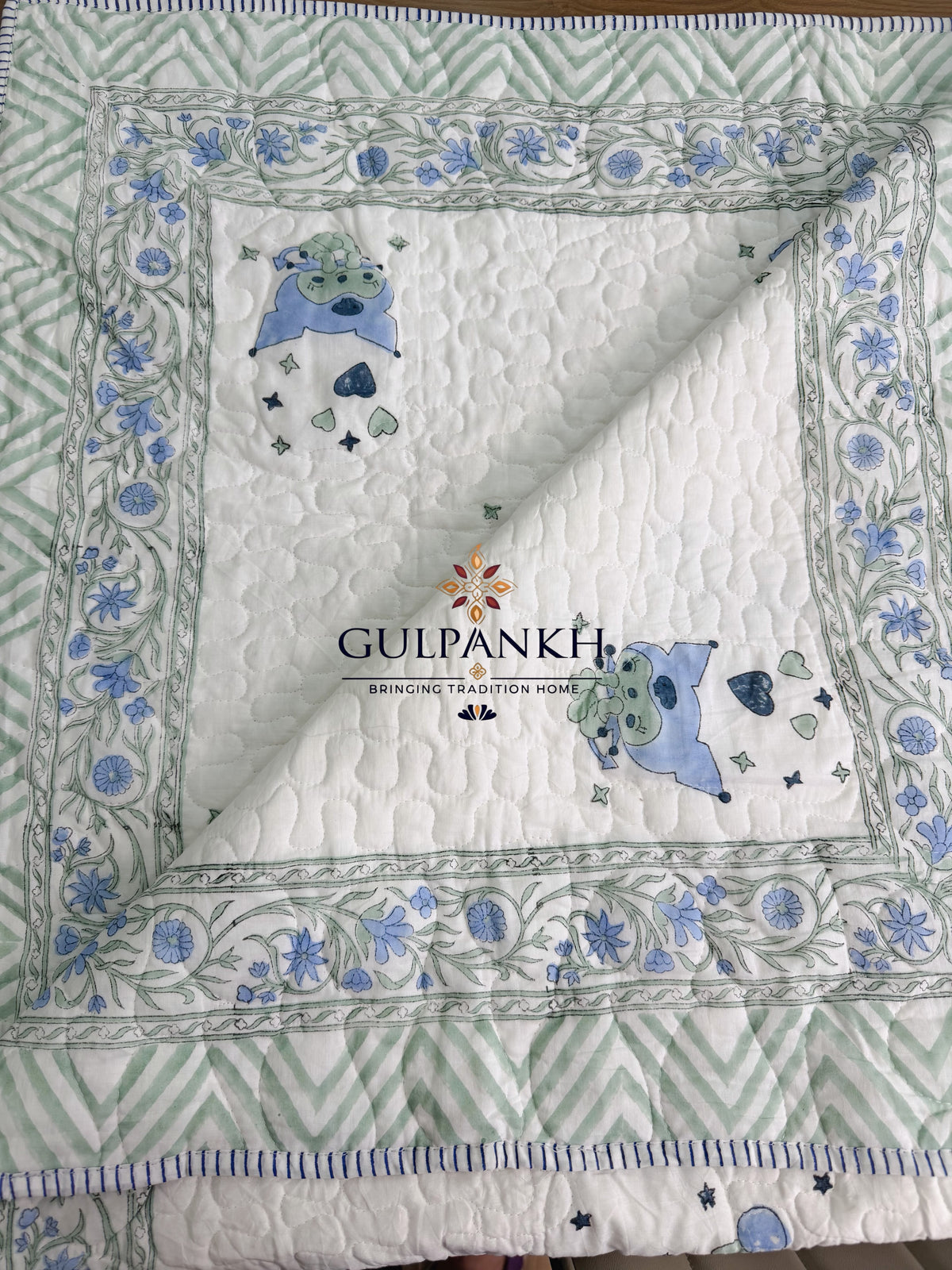 Reversible Baby Quilt - Little Safari Dreams | Gulpankh Canada