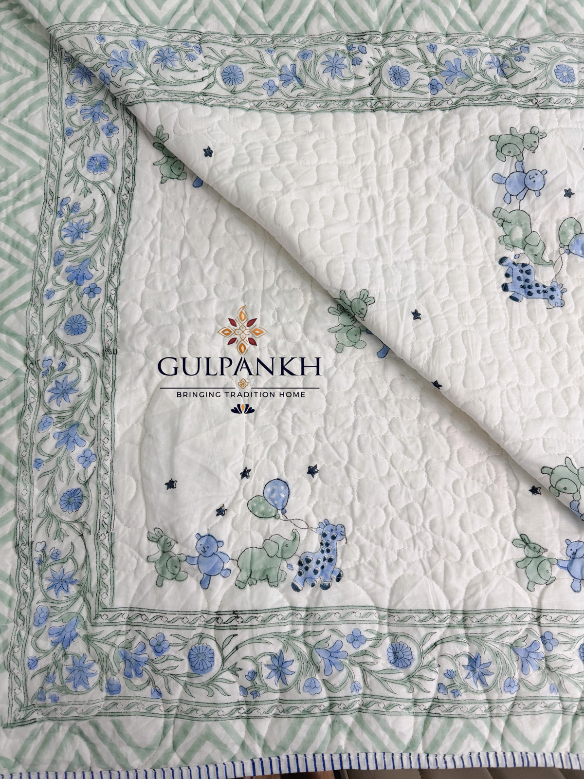 Reversible Baby Quilt - Little Safari Dreams | Gulpankh Canada