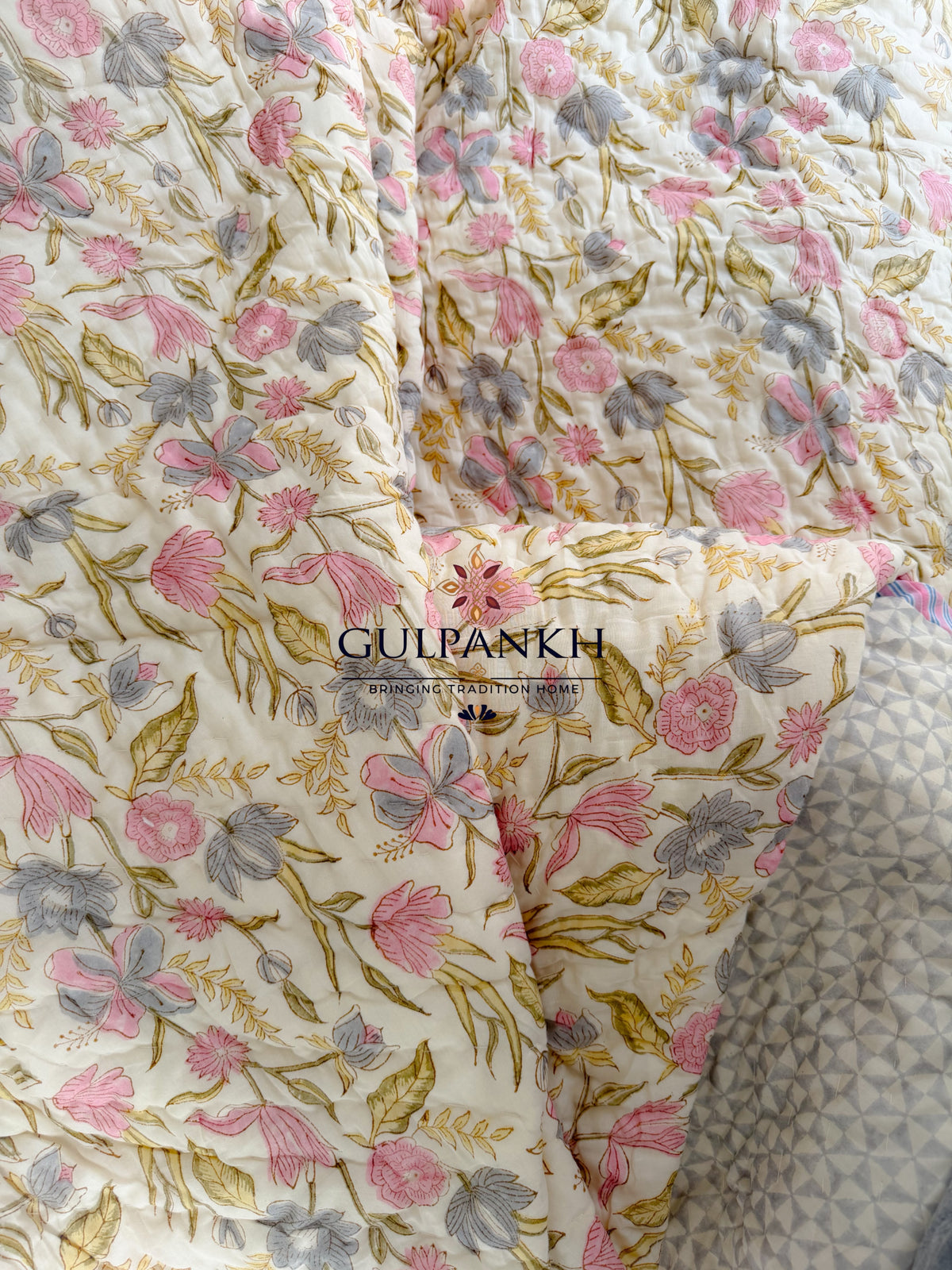 Hand Block Printed Reversible Cotton Quilt - Gulabi Sheen | Gulpankh Canada