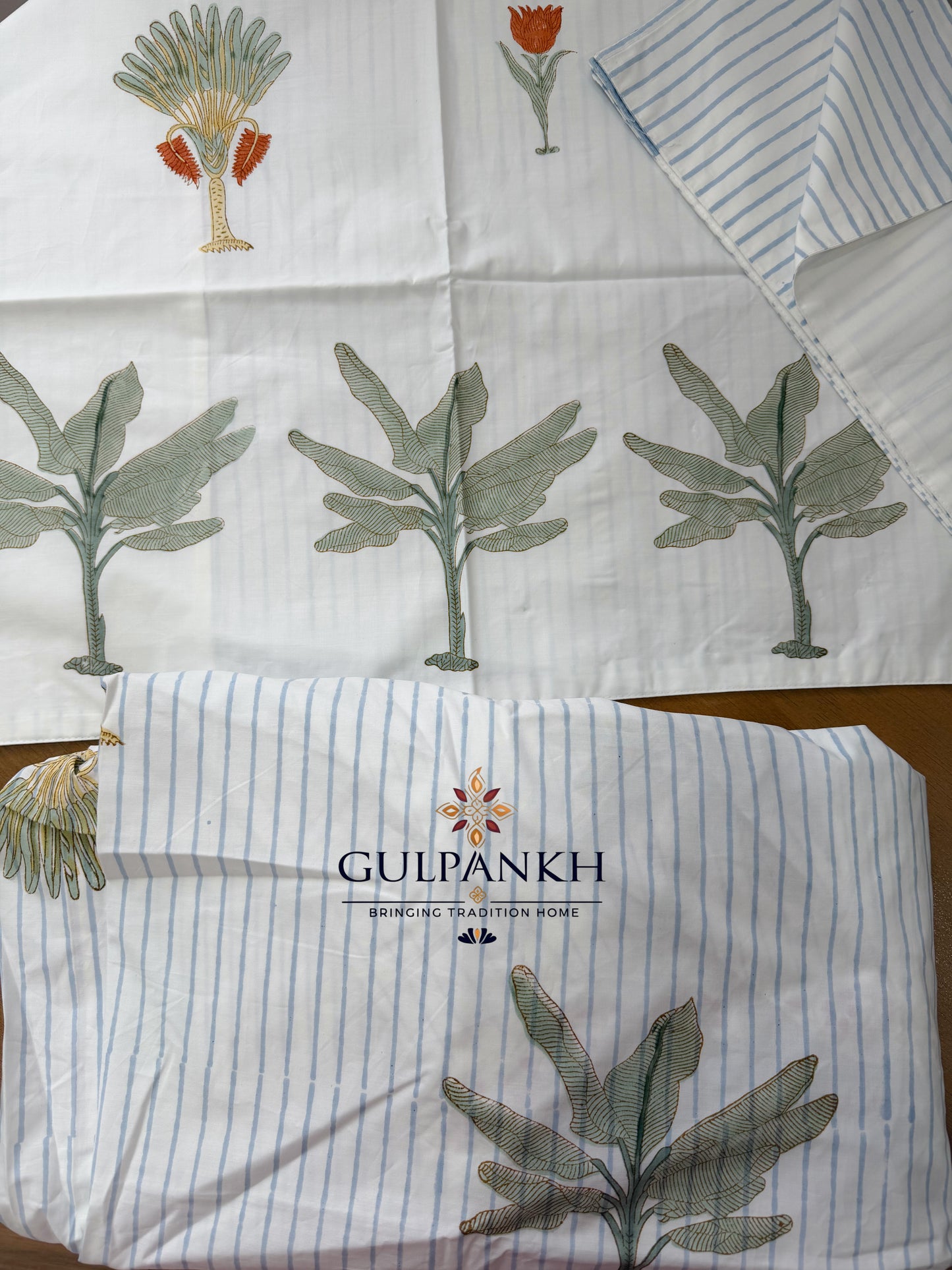 Hand Block Printed King Fitted Bedsheet - Palm Grove Breeze | Gulpankh Canada
