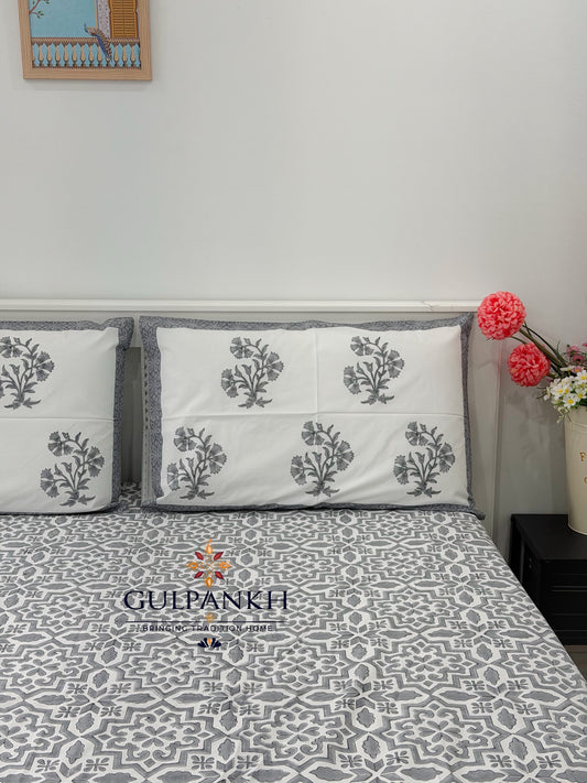 Hand Block Printed King Fitted Bedsheet - Ivory Slate Geometry | Gulpankh Canada