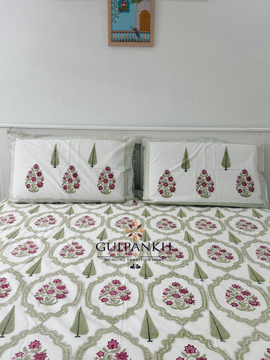 Hand Block Printed 100% Cotton Queen Fitted Bedsheet - Sage Ruby Courtyard | Gulpankh Canada